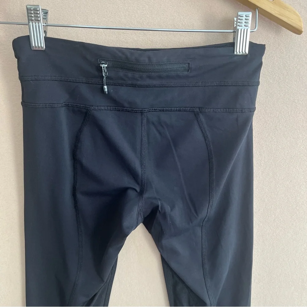 Lululemon Inspire Crop‎ II leggings black athletic size 2